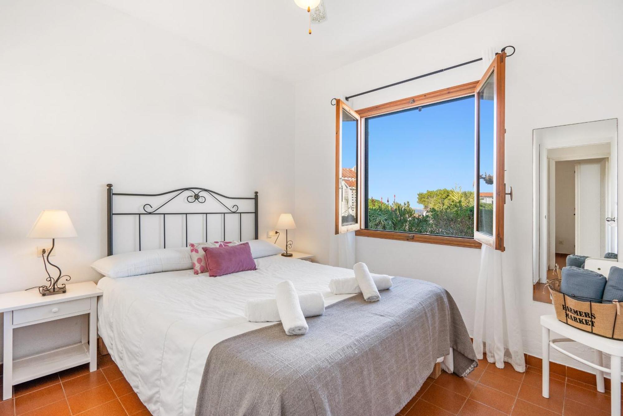 Apartamento La Brisa Arenal d'en Castell Eksteriør billede